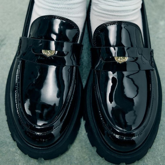 Zara Treaded Sole Loafer - Picture 5 of 5